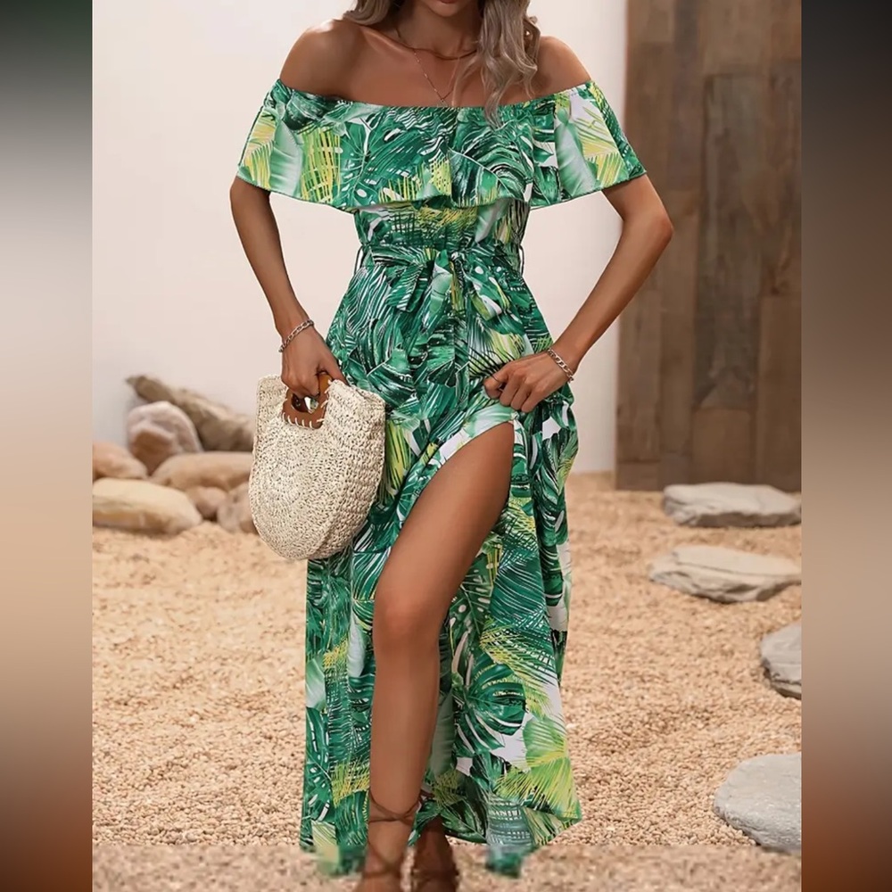 Tropical Green Leaf Print Maxi Dress